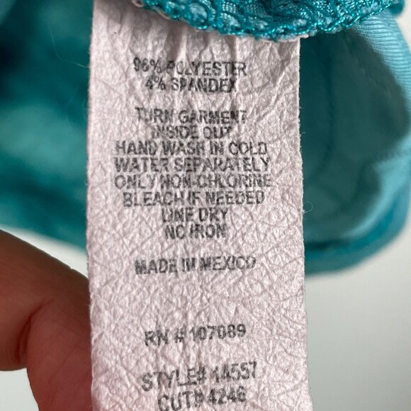 Dressbarn Woman Plus 3X Green Batwing Sleeve Top Beaded Floral Design Shirt - Picture 4 of 10